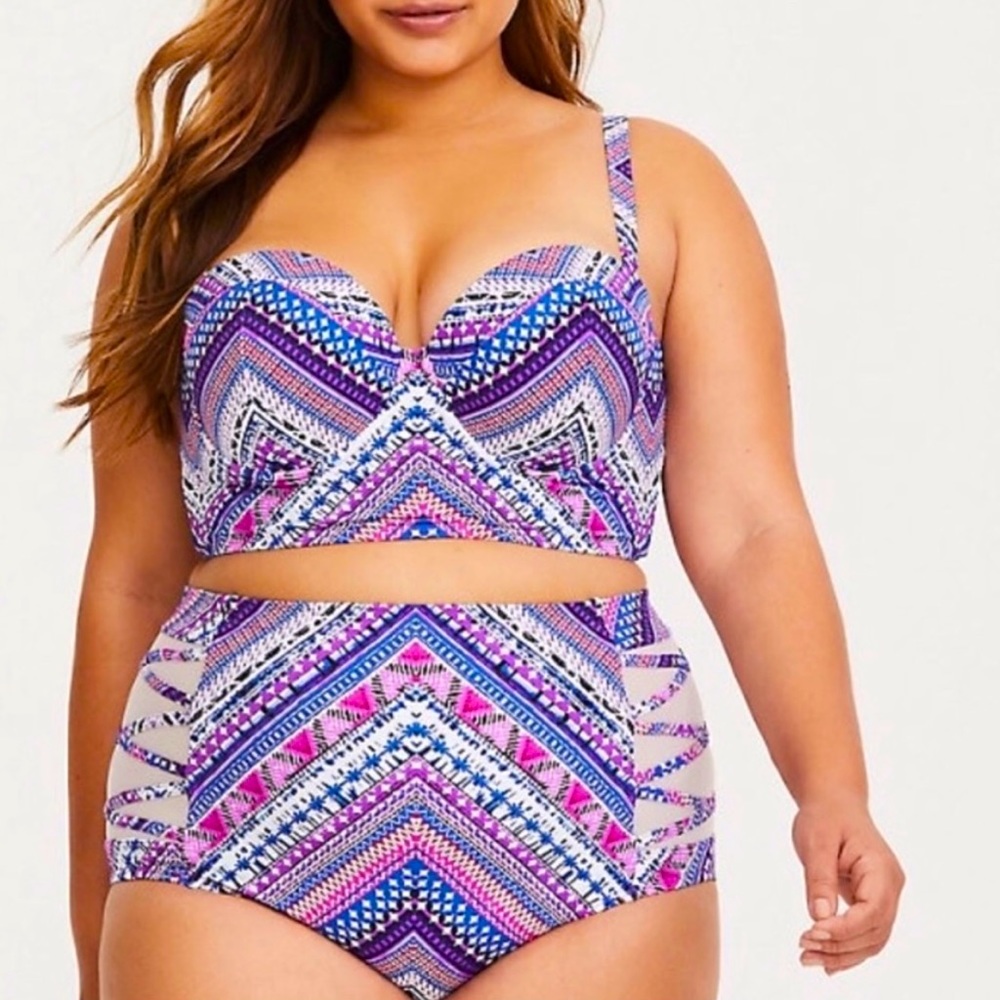 Torrid High Waist Mesh Panel Chevron Bikini - NWOT